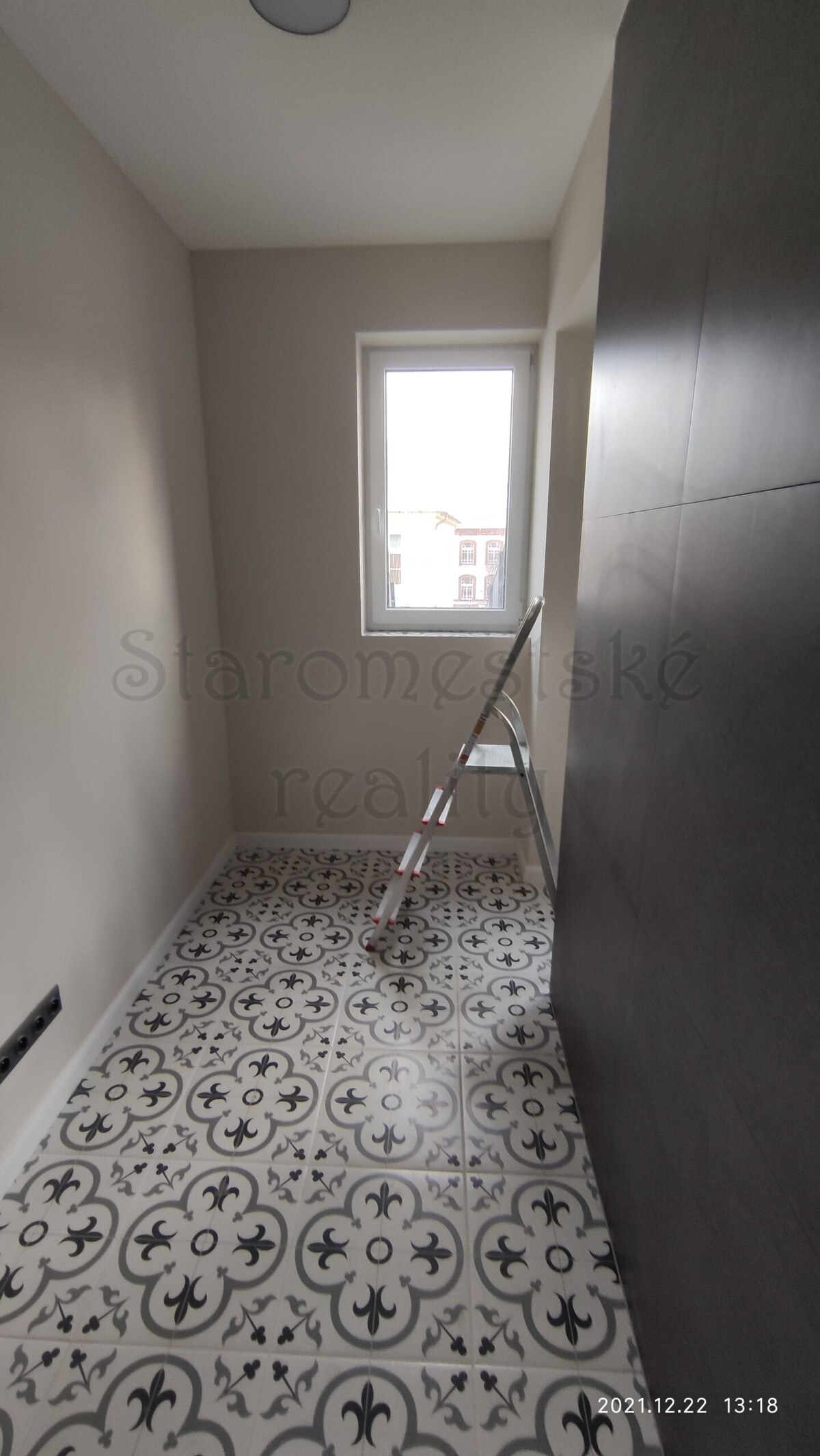 2-izb, PRENÁJOM Kováčska, 3/3 s parkovacím miestom — foto 10