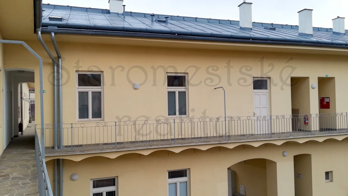 2-izb,55m2  Poštová 14 kompletná 2/2 St.mesto — foto 13