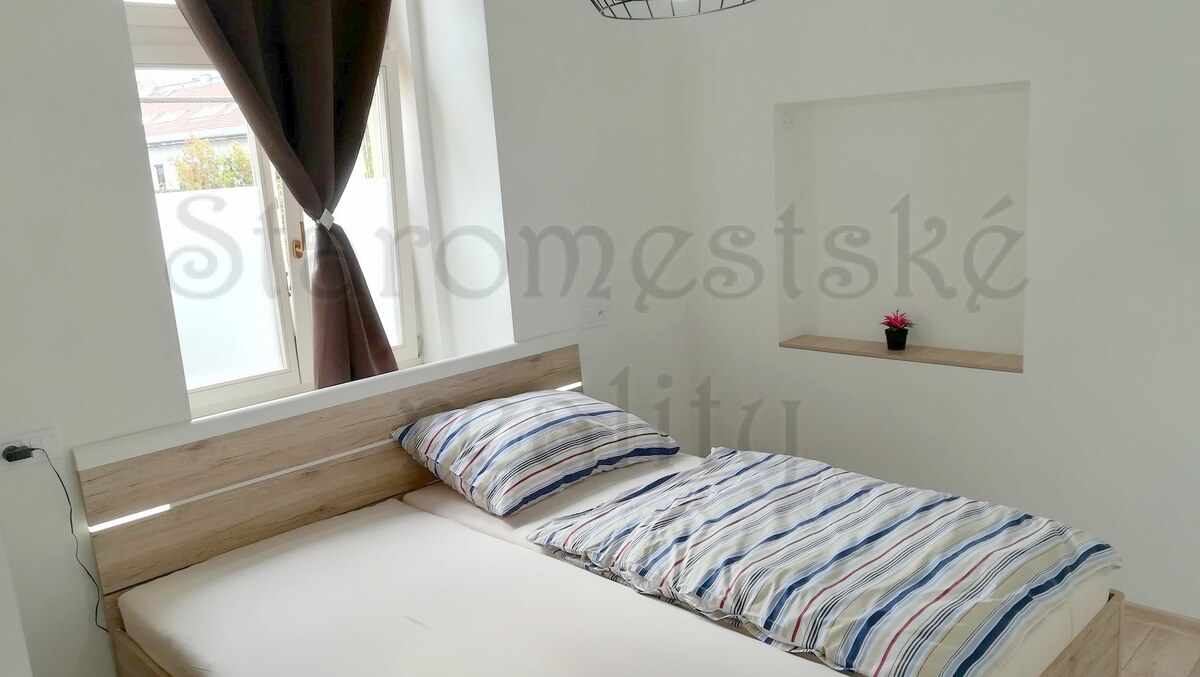 2-izb,55m2  Poštová 14 kompletná 2/2 St.mesto — foto 5