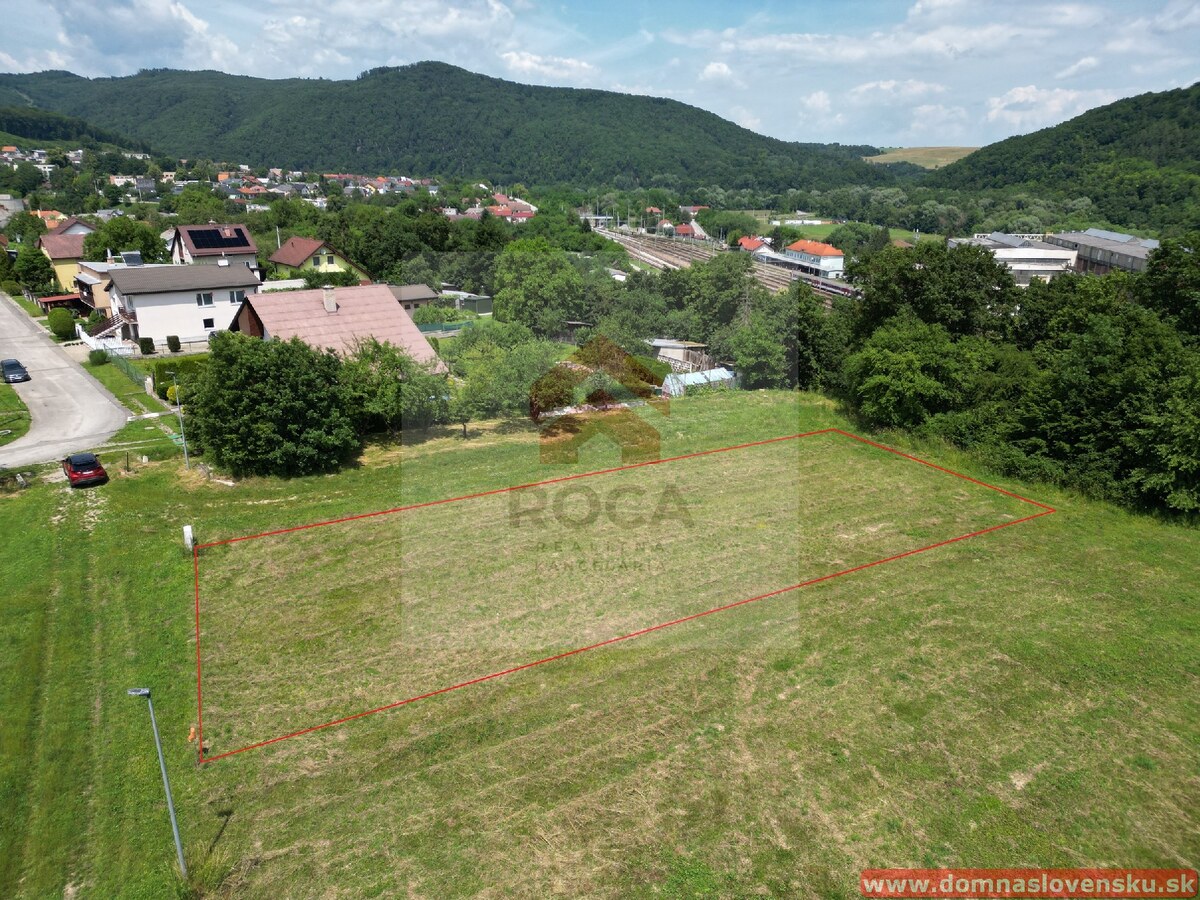 1125 Stavebný pozemok na rodinný dom Kysak — foto 3