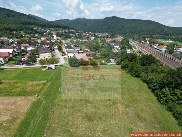 1125 Stavebný pozemok na rodinný dom Kysak