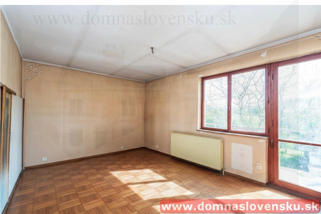 1124 Dom s veľkou záhradou Michaľany — foto 12