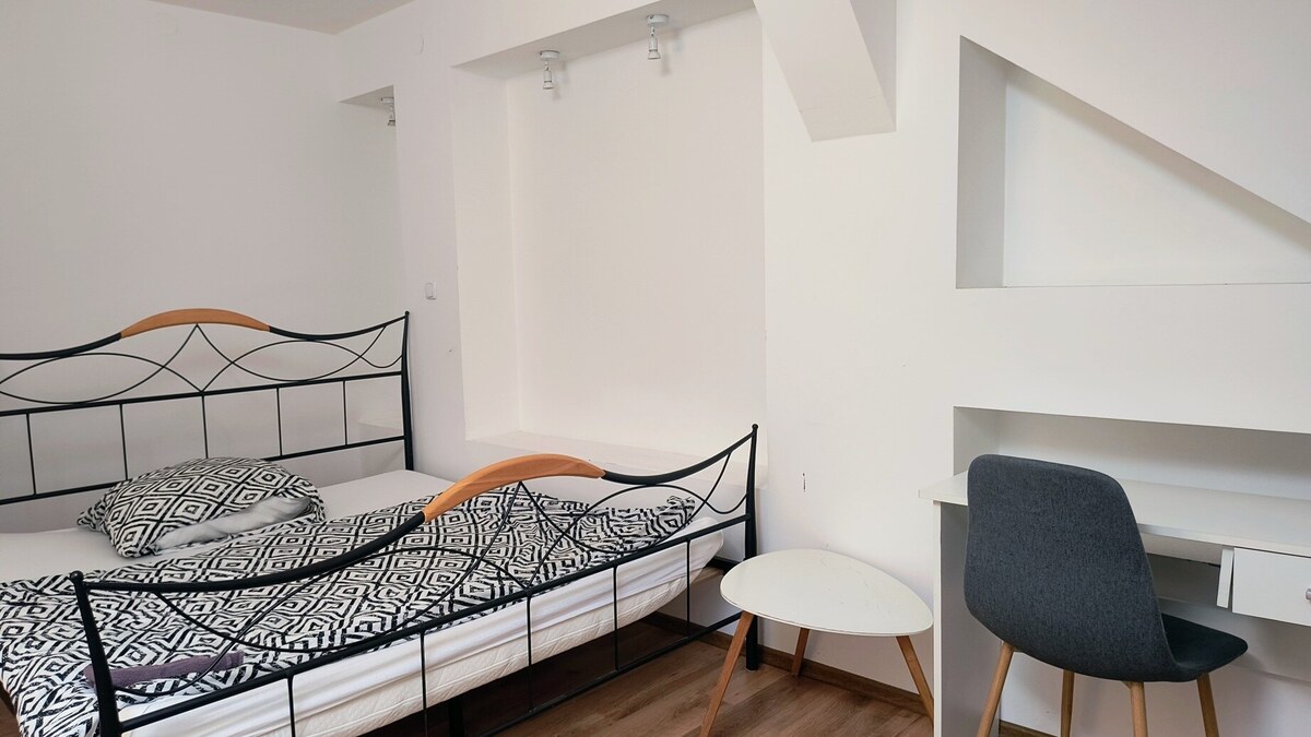 829a 4 izbový podkrovný byt Košice – centrum, Masarykova — foto 10