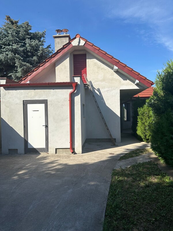 Novostavba rodinného domu +samostatná budova 157 m2-ideálne na bývanie aj podnikanie