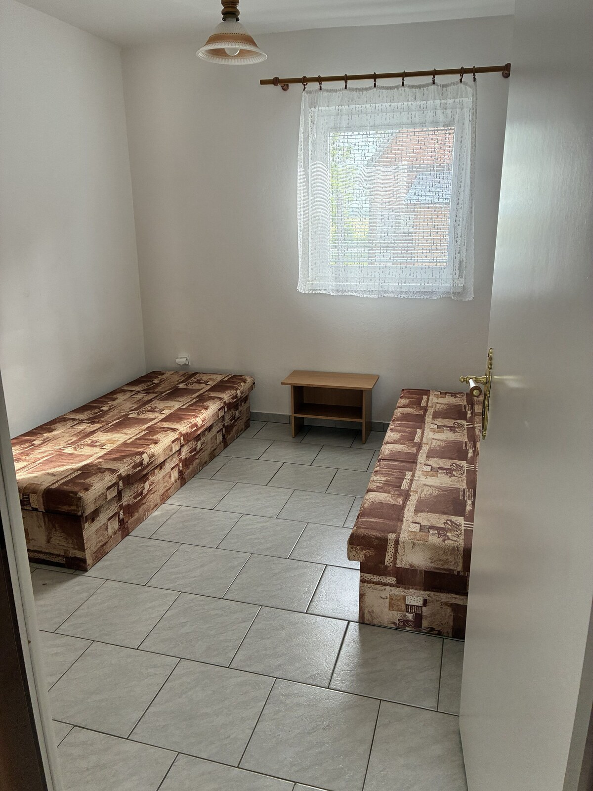 EXKLUZÍVNE - Rekreačné chatky priamo v areáli Ava Aquaparku Diakovce | 20 lôžok | Kompletné vybavenie — foto 14