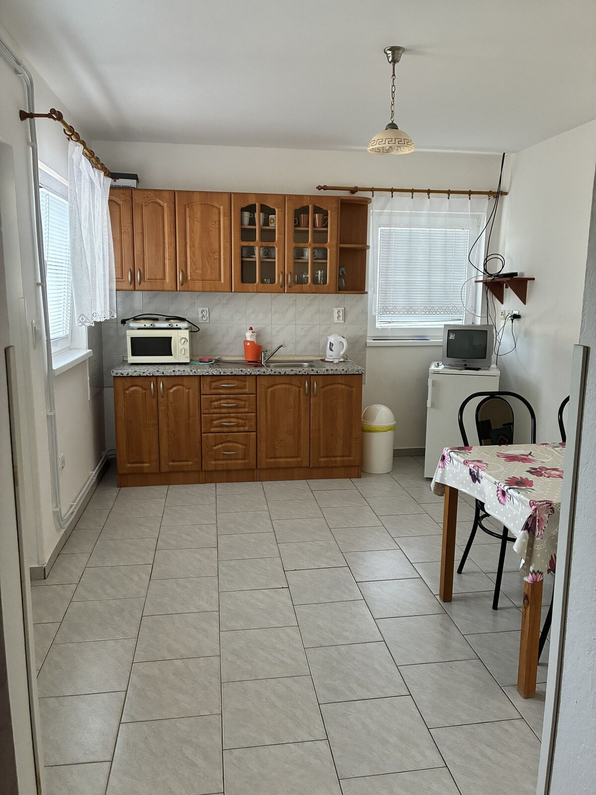 EXKLUZÍVNE - Rekreačné chatky priamo v areáli Ava Aquaparku Diakovce | 20 lôžok | Kompletné vybavenie — foto 8