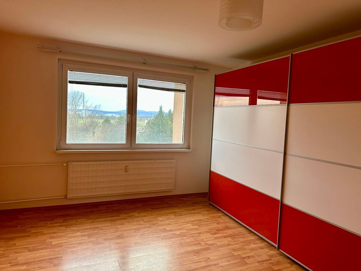 EXKLUZÍVNE – Priestranný zrekonštruovaný 3-izbový byt s balkónom – Štúrovo — foto 3