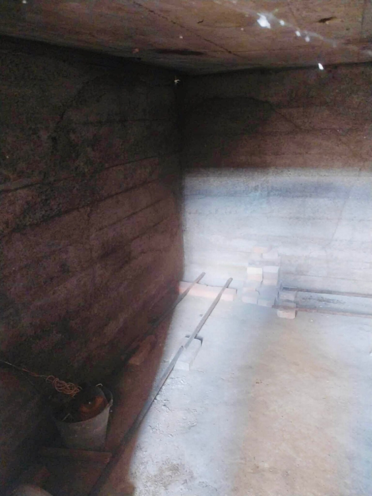 Vinica a sad s ovocnými stromami, pivnicou a unimobunkou – Kamenný Most, Hegyfarok - predaj, prípadne výmena — foto 7