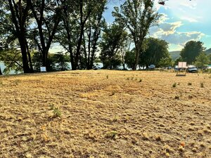 POZEMOK V BEZPROSTREDNEJ BLÍZKOSTI DUNAJA | CHĽABA | 325 m² | VÝNIMOČNÁ REKREAČNÁ LOKALITA — foto 1