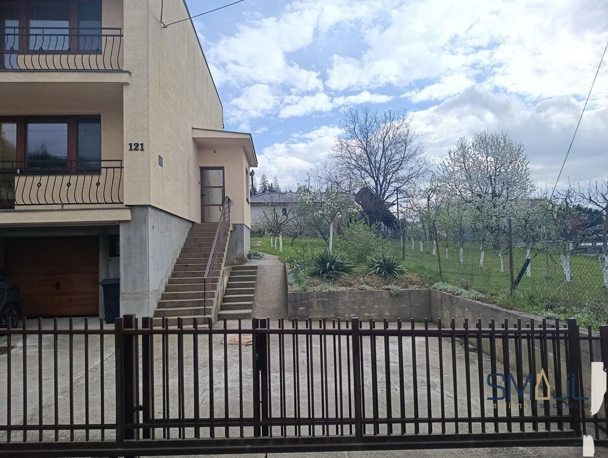 Dvojgeneračný rodinný dom na predaj – Sverepec, okres Považská Bystrica  (819 m²) — foto 3