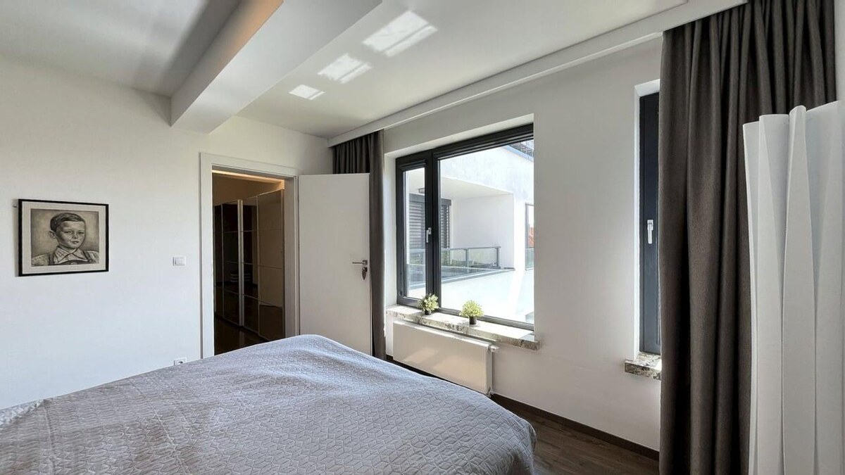 PREDAJ – výnimočný a priestranný 2 izbový byt priamo v centre Trnavy — foto 13