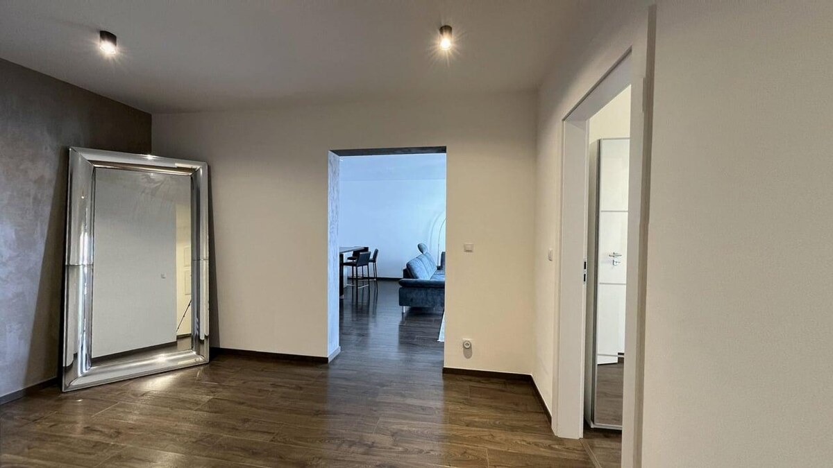 PREDAJ – výnimočný a priestranný 2 izbový byt priamo v centre Trnavy — foto 14