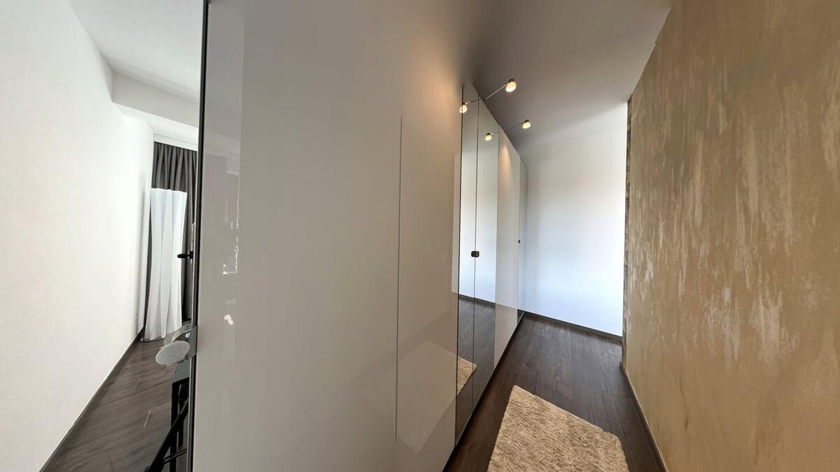 PREDAJ – výnimočný a priestranný 2 izbový byt priamo v centre Trnavy — foto 18