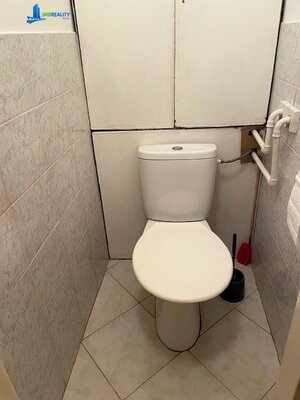 Super 2i byt s balkónom a zariadením v Závadke nad Hronom — foto 10