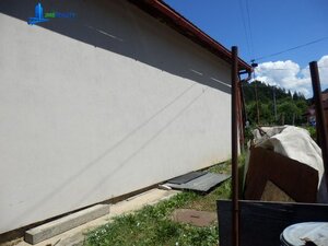 Rodinný dom v obci Poniky na rovinatom pozemku 705 m² — foto 4