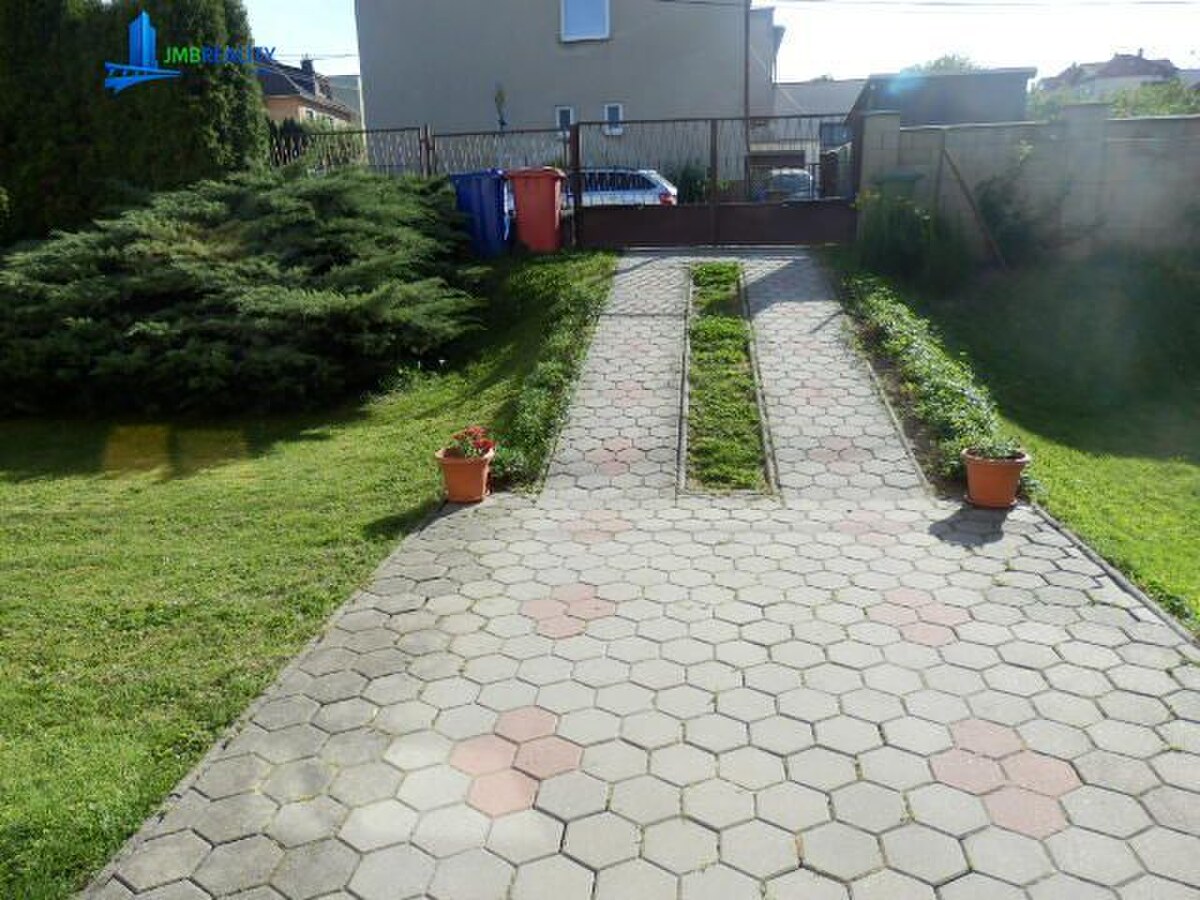 Fončorda Rodinný dom s podlahovou plochou 220 m2 v pokojnom prostredí a obklopení prírodou. — foto 16