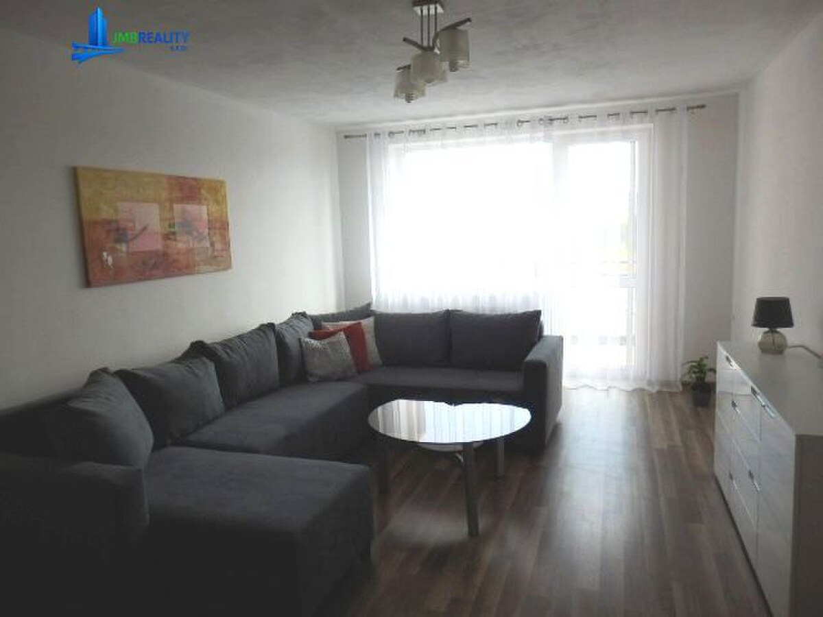 Hľadáte priestranné bývanie s parkovaním v Banskej Bystrici? — foto 3