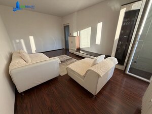 3-izbový slnečný byt (výmera 74,40m2) + lodžia, na Švermovej ulici s nádherným výhľadom v úžasnej lokalite blízko centra. — foto 4