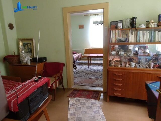 RD blízko centra Brezna - ideálny na chalupu - pozemok 3142 m2 — foto 12