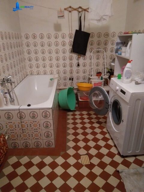 RD blízko centra Brezna - ideálny na chalupu - pozemok 3142 m2 — foto 14