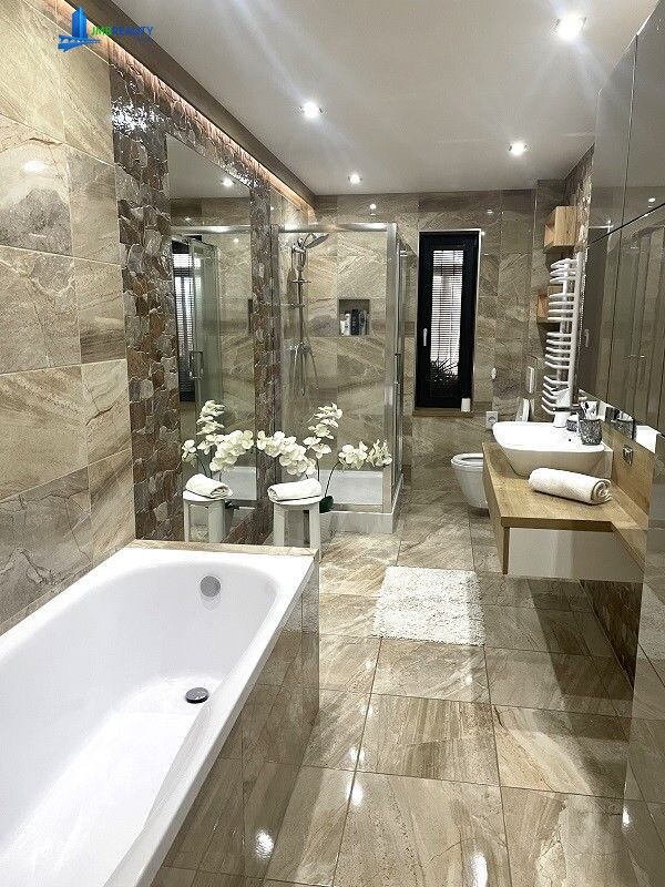 LUXUSNÝ 3-apartmánový dom+garáž+chatka+vináreň v Brezne (novostavby) — foto 17