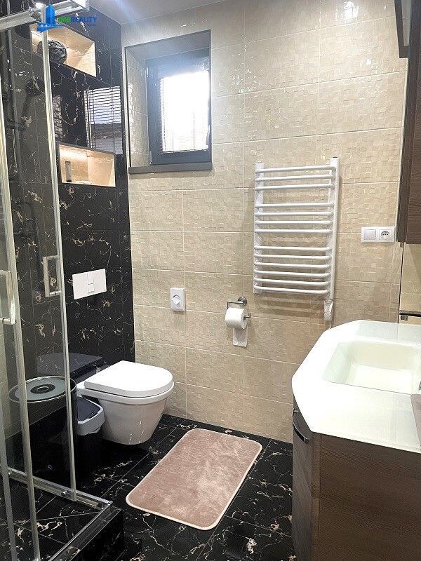 LUXUSNÝ 3-apartmánový dom+garáž+chatka+vináreň v Brezne (novostavby) — foto 24