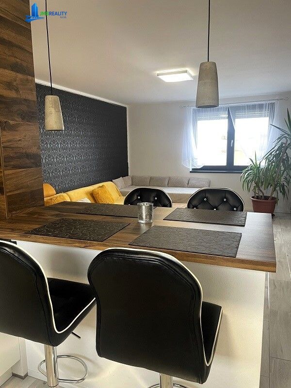 LUXUSNÝ 3-apartmánový dom+garáž+chatka+vináreň v Brezne (novostavby) — foto 29