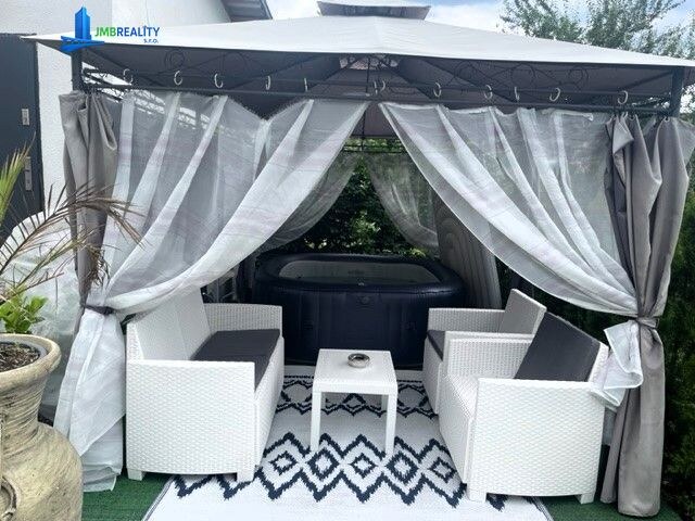 LUXUSNÝ 3-apartmánový dom+garáž+chatka+vináreň v Brezne (novostavby) — foto 9