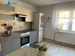 Úžasný RD v Závadke nad Hronom - super rekonštrukcia — foto 9