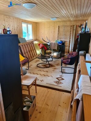 Zaujímavá väčšia nehnuteľnosť na bývanie, podnikanie, prípadne rekreáciu — foto 51