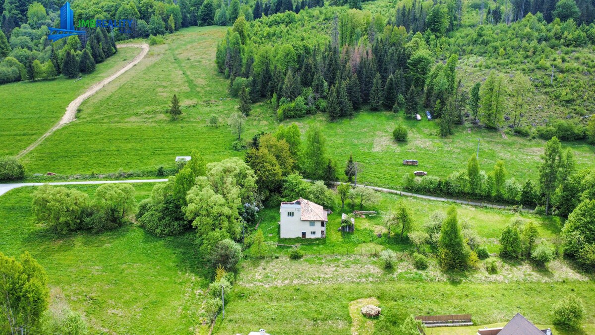 Beňuš-Gašparovo, nádherný pozemok 3251m2 s RD v pôvodnom stave — foto 6