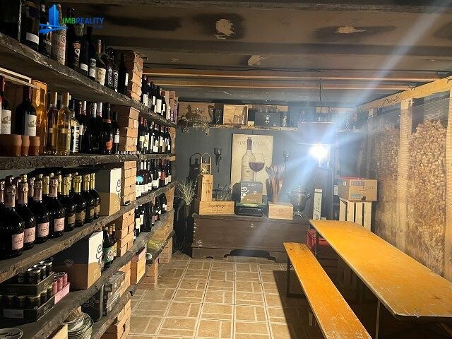 LUXUSNÝ 3-apartmánový dom+garáž+chatka+vináreň v Brezne (novostavby) — foto 51