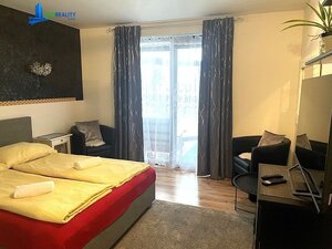LUXUSNÝ 3-apartmánový dom+garáž+chatka+vináreň v Brezne (novostavby) — foto 27