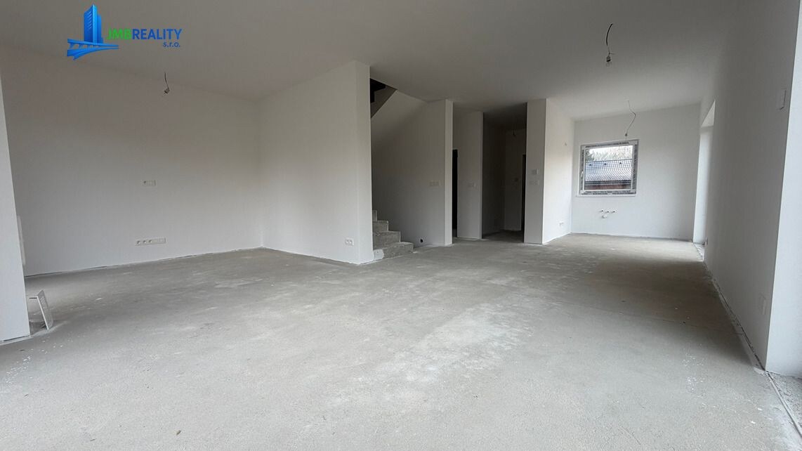 Novostavba rodinného domu v obci Badín — foto 19