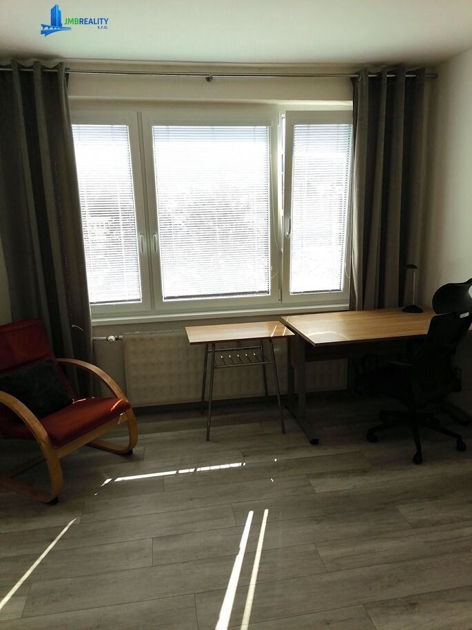 1 izb. byt na Gen. Asmolova, Zvolen — foto 5