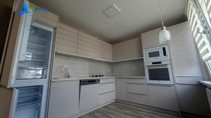 Nádherný, kompletne novozrekonštruovaný 2-izbový byt s balkónom – Zvolen — foto 4