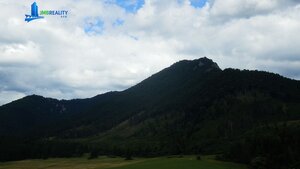 Exkluzívne na predaj – stavebný pozemok v Blatnici, časť Sebeslavce — foto 2