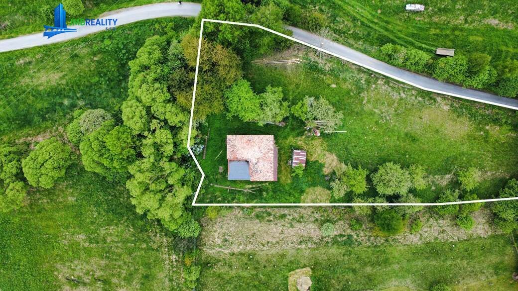 Beňuš-Gašparovo, nádherný pozemok 3251m2 s RD v pôvodnom stave — foto 3