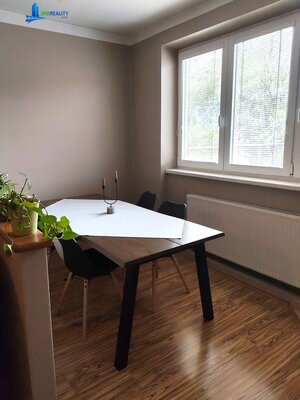 Zrekonštruovaný 3-izbový byt s lodžiou v Brusne — foto 5