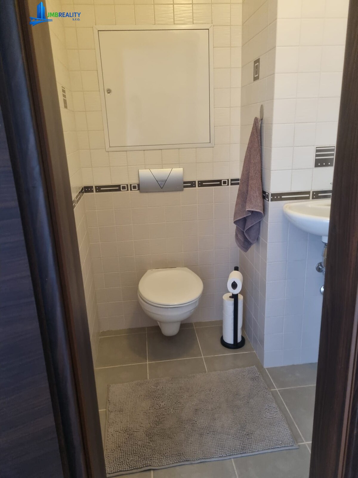 Slnečný 3-izbový byt s panoramatickým výhľadom — foto 22