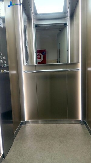 Nádherný, kompletne novozrekonštruovaný 2-izbový byt s balkónom – Zvolen — foto 13