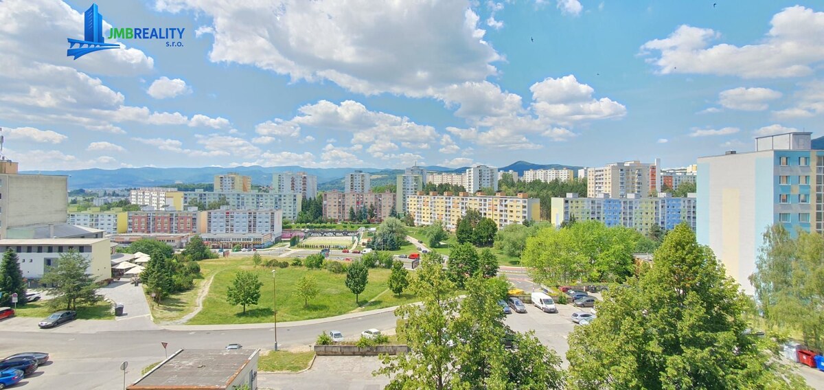 Na predaj priestranný 1-izbový byt po kompletnej rekonštrukcii s loggiou – Banská Bystrica, Sásová — foto 14