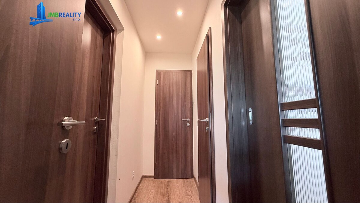 3-izb. bauring - po rekonštrukcii, na Fončorde, loggia-predaný 8/2026 — foto 14