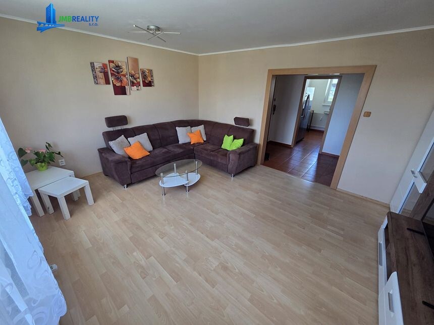 3-izbový byt s balkónom na prenájom – Gerlachovská, Banská Bystrica — foto 2