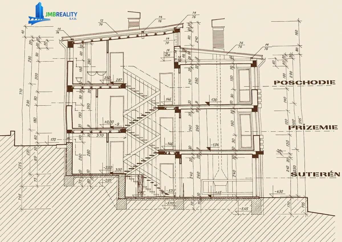 Priestranný 5-izbový radový rodinný dom s garážou a 3 lodžiami – Astrova ulica, Banská Bystrica — foto 21