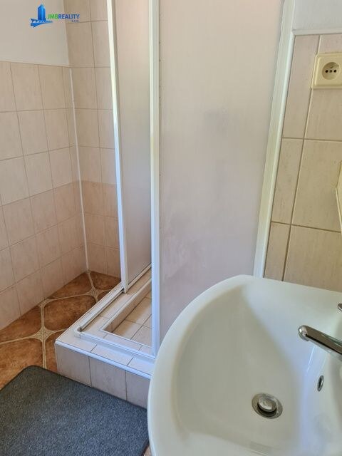 Zaujímavá väčšia nehnuteľnosť na bývanie, podnikanie, prípadne rekreáciu — foto 26
