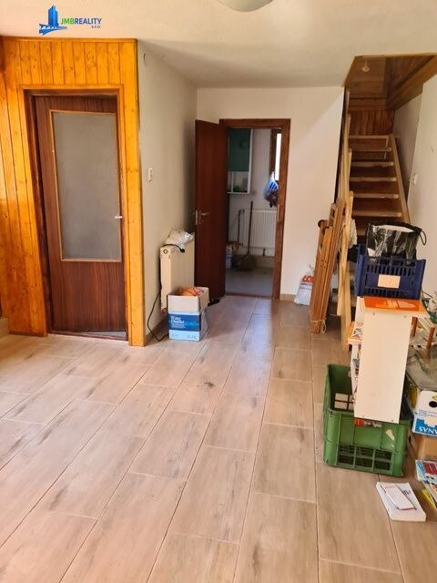 Zaujímavá väčšia nehnuteľnosť na bývanie, podnikanie, prípadne rekreáciu — foto 47
