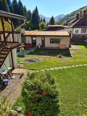Zaujímavá väčšia nehnuteľnosť na bývanie, podnikanie, prípadne rekreáciu — foto 13