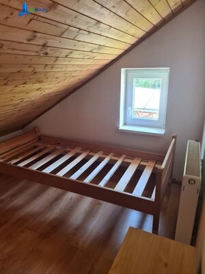 Zaujímavá väčšia nehnuteľnosť na bývanie, podnikanie, prípadne rekreáciu — foto 44