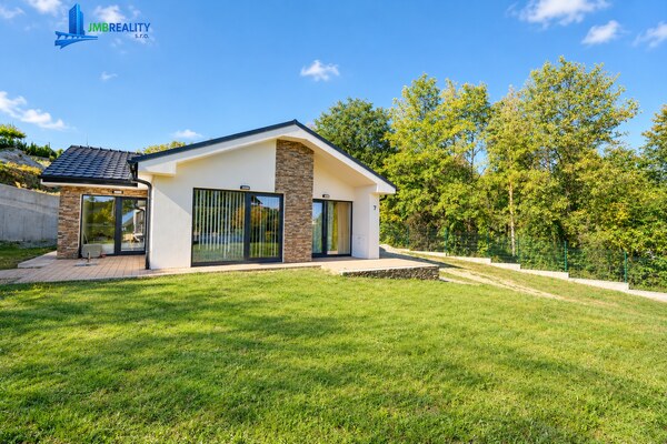 4-izbový bungalov na slnečnom pozemku v Banskej Bystrici – Fončorda
